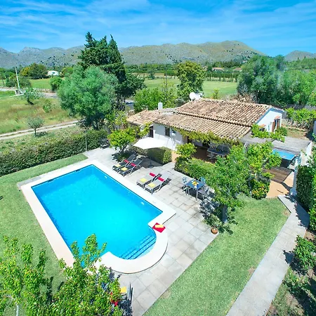 Owl Llenaire Petit - 3 Min Drive To The Villa